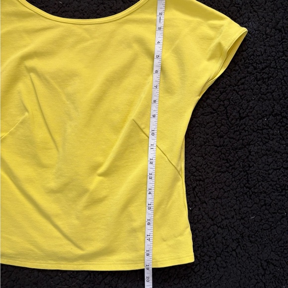 Akris Punto Bright Yellow Short Sleeve Top - Picture 7 of 7